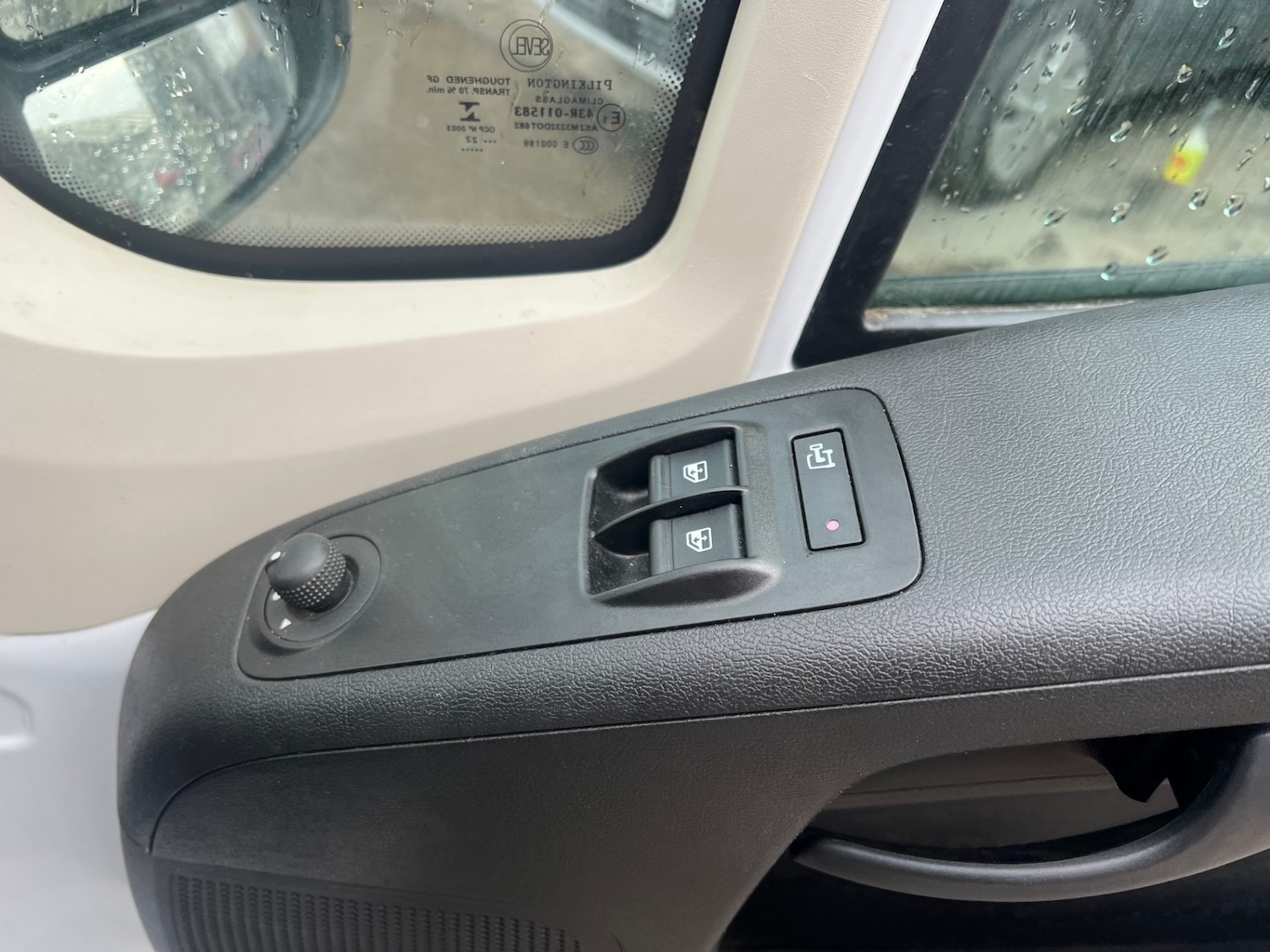 Used Vauxhall Movano 2022 for sale - 77759975: Photo 2