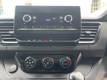 Used Renault Trafic 2022 for sale - 78426996: Photo