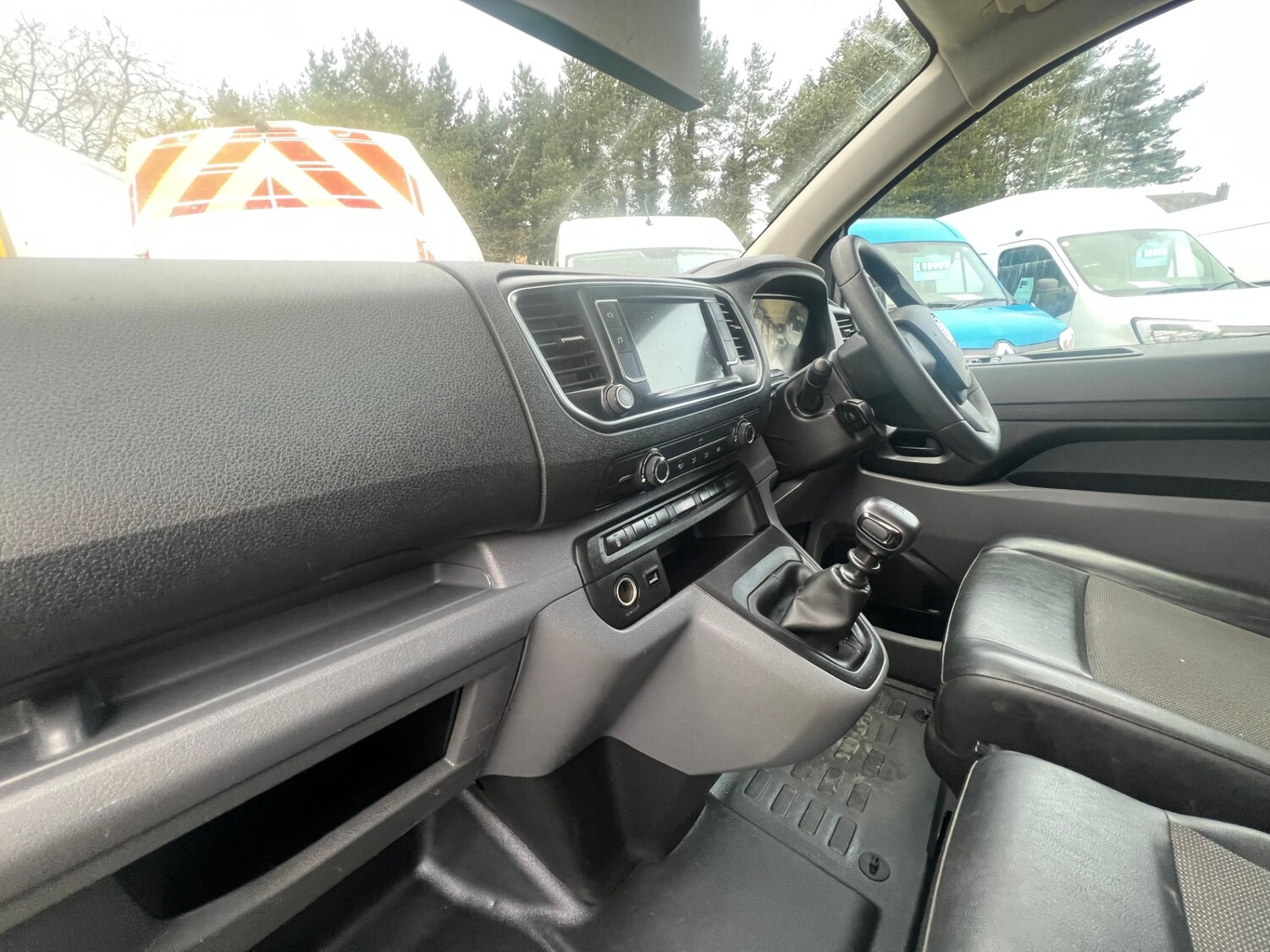 Used Vauxhall Vivaro 2020 for sale - 78025136: Photo 3