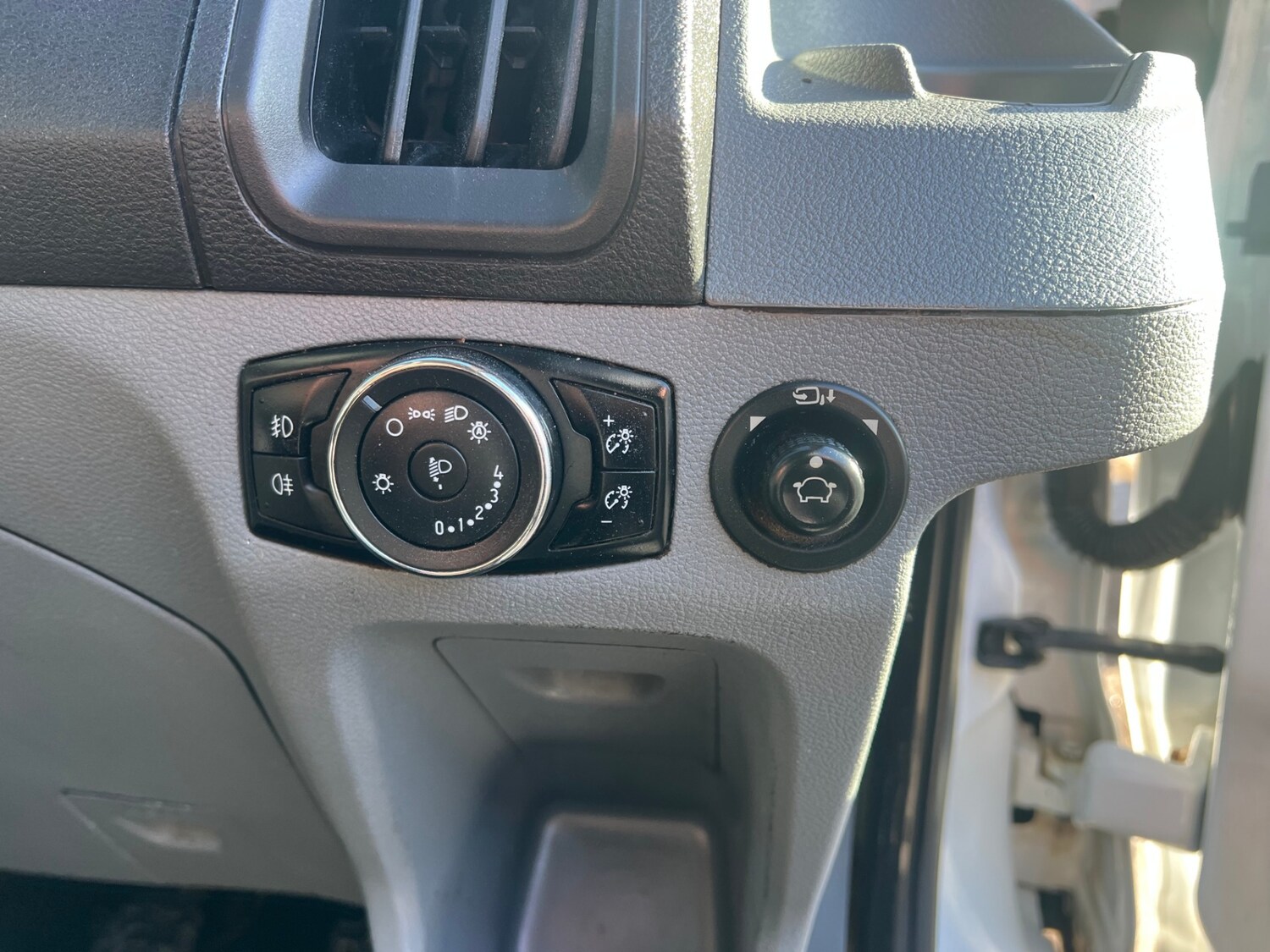 Used Ford Transit 2018 for sale - 78090532: Photo 5