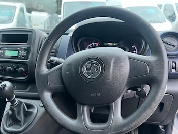 Used Vauxhall Vivaro 2019 for sale - 77283067: Photo