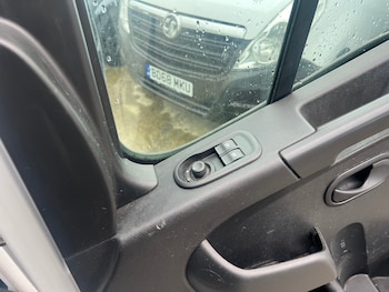 Used Vauxhall Movano 2018 for sale - 76466099: Photo