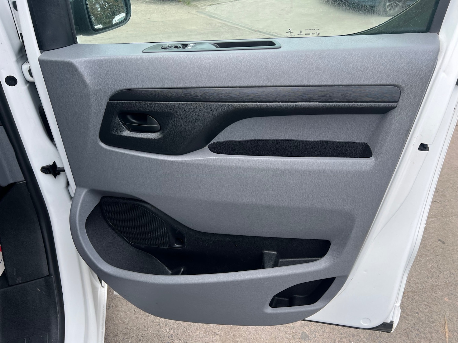 Used Vauxhall Vivaro 2022 for sale - 76385166: Photo 4