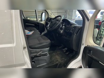 Used Vauxhall Movano 2024 for sale - 79603801: Photo