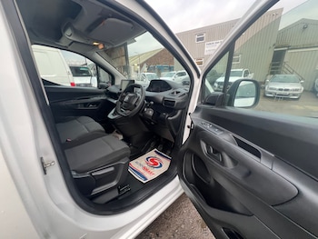 Used Peugeot Partner 2021 for sale - 77669496: Photo