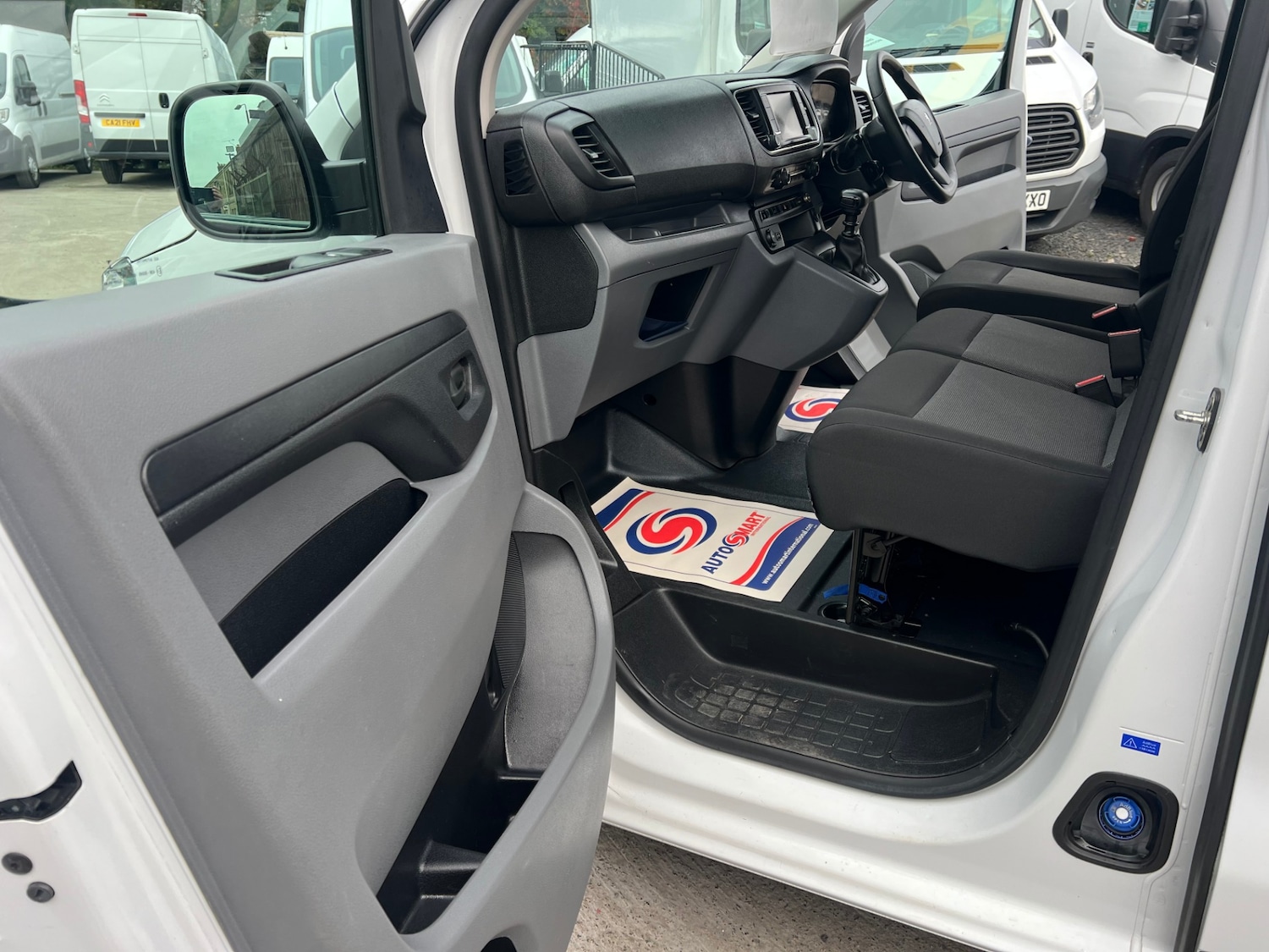 Used Peugeot Expert 2022 for sale - 77061110: Photo 13