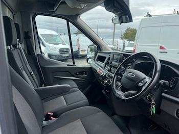 Used Ford Transit 2022 for sale - 76464616: Photo