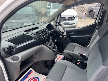 Used Nissan NV200 2015 for sale - 75626625: Photo