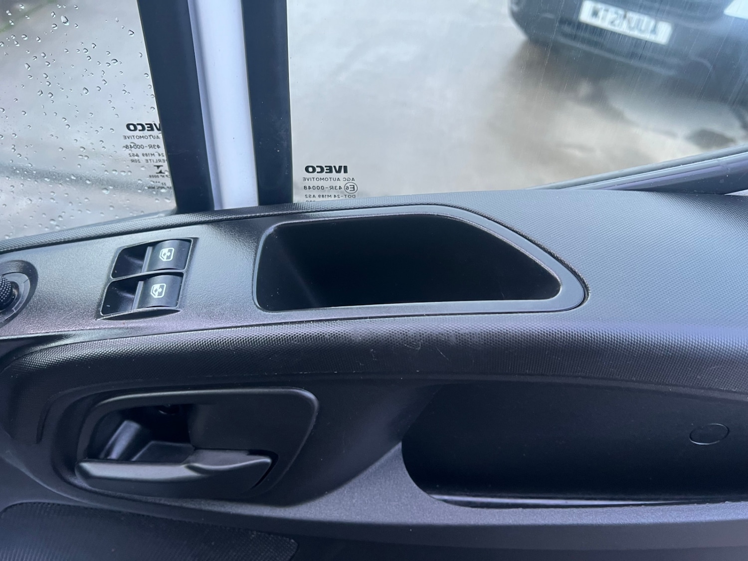 Used Iveco Daily 2023 for sale - 77349927: Photo 2