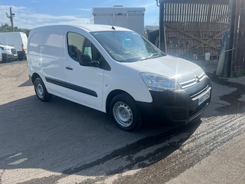 Used Citroen Berlingo 2017 for sale - 79293435: Photo