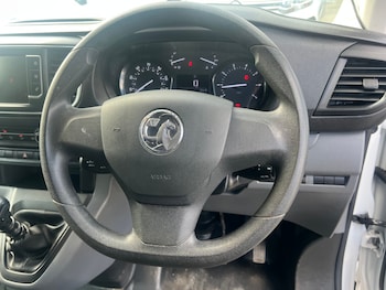 Used Vauxhall Vivaro 2022 for sale - 79548415: Photo