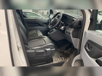 Used Vauxhall Vivaro 2019 for sale - 77669963: Photo