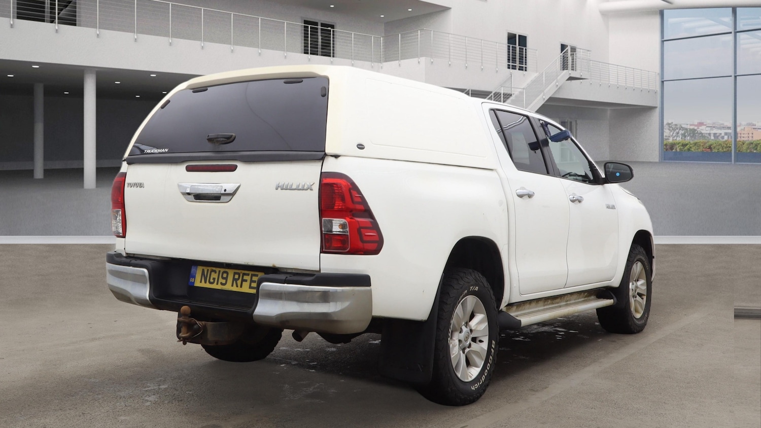 Used Toyota Hilux 2019 for sale - 78025280: Photo 4