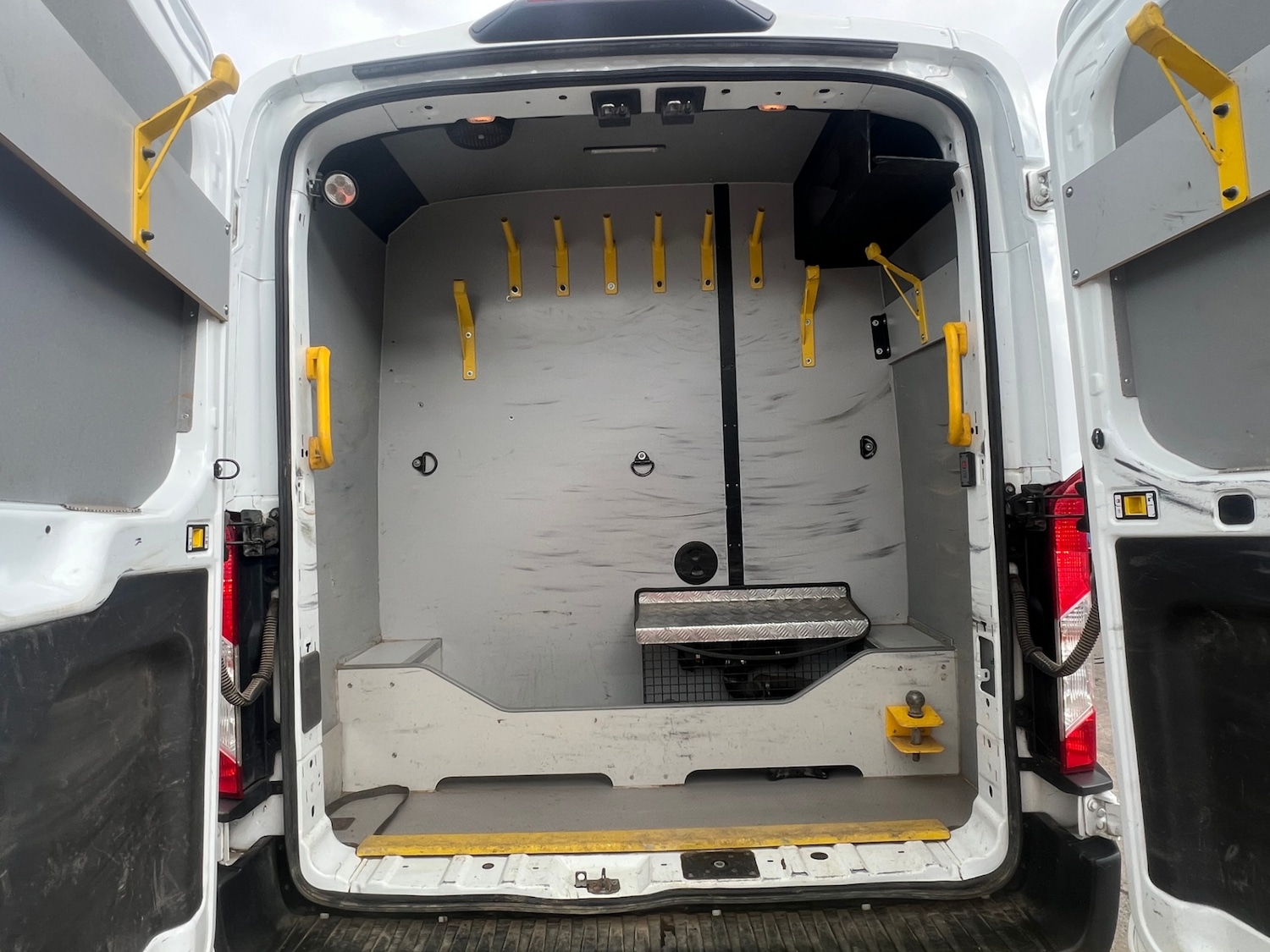 Used Ford Transit 2021 for sale - 76640612: Photo 26