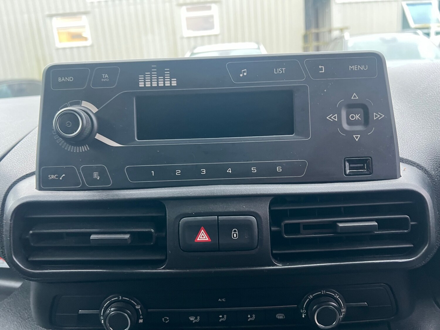 Used Vauxhall Combo 2020 for sale - 77374473: Photo 3