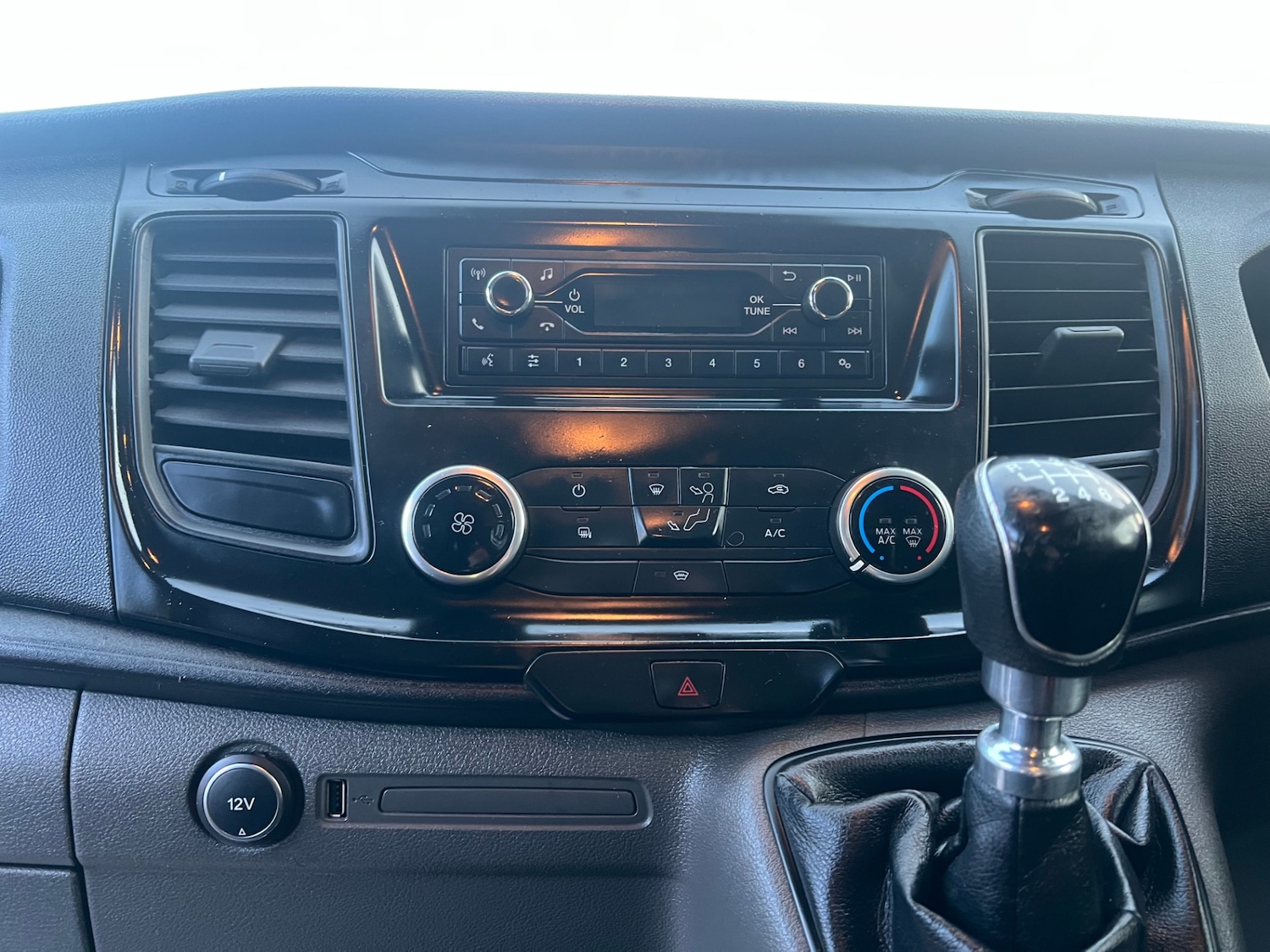 Used Ford Transit Custom 2019 for sale - 77901881: Photo 2