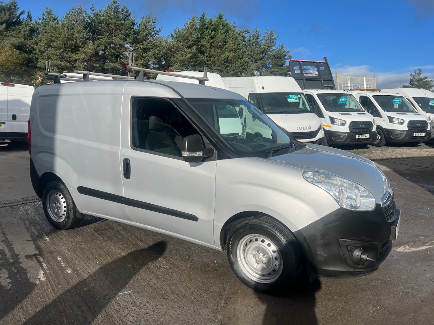 Used Vauxhall Combo 2018 for sale - 77349784: Photo 8