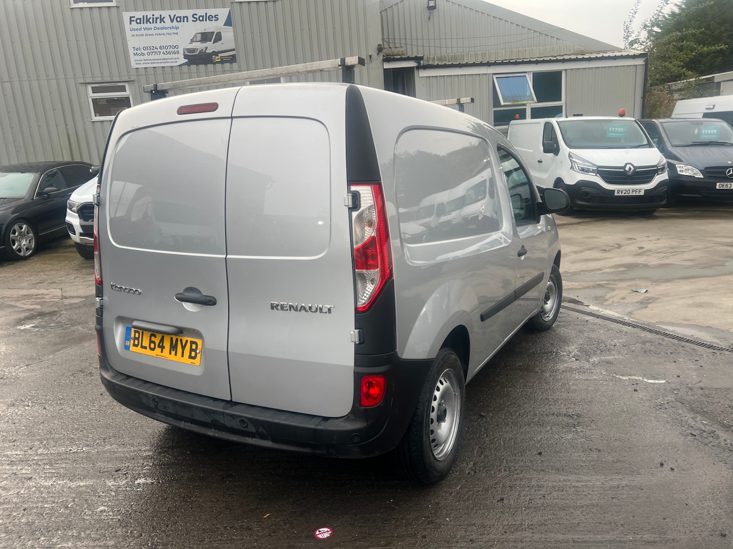 Used Renault Kangoo 2015 for sale - 76466040: Photo 2