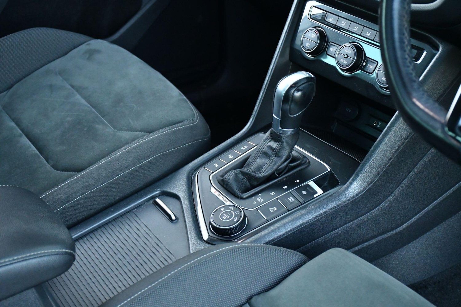 Used Volkswagen Tiguan 2017 for sale - 78086910: Photo 21