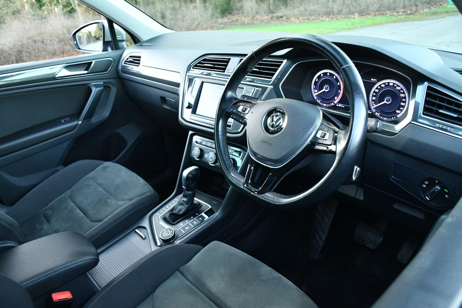 Used Volkswagen Tiguan 2017 for sale - 78086910: Photo 4