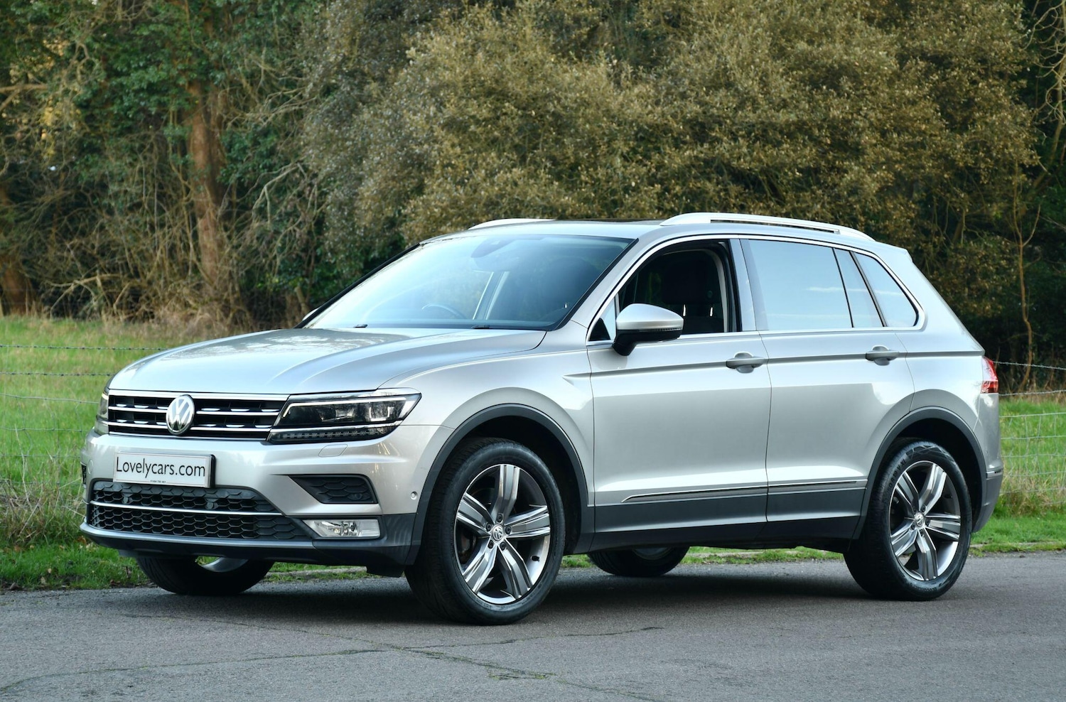 Used Volkswagen Tiguan 2017 for sale - 78086910: Photo 8