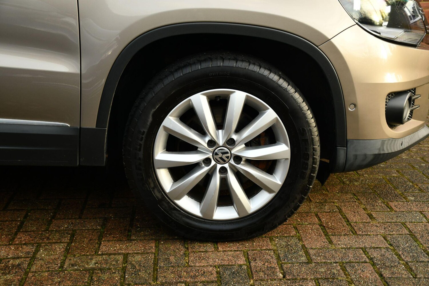 Used Volkswagen Tiguan 2014 for sale - 77590049: Photo 56