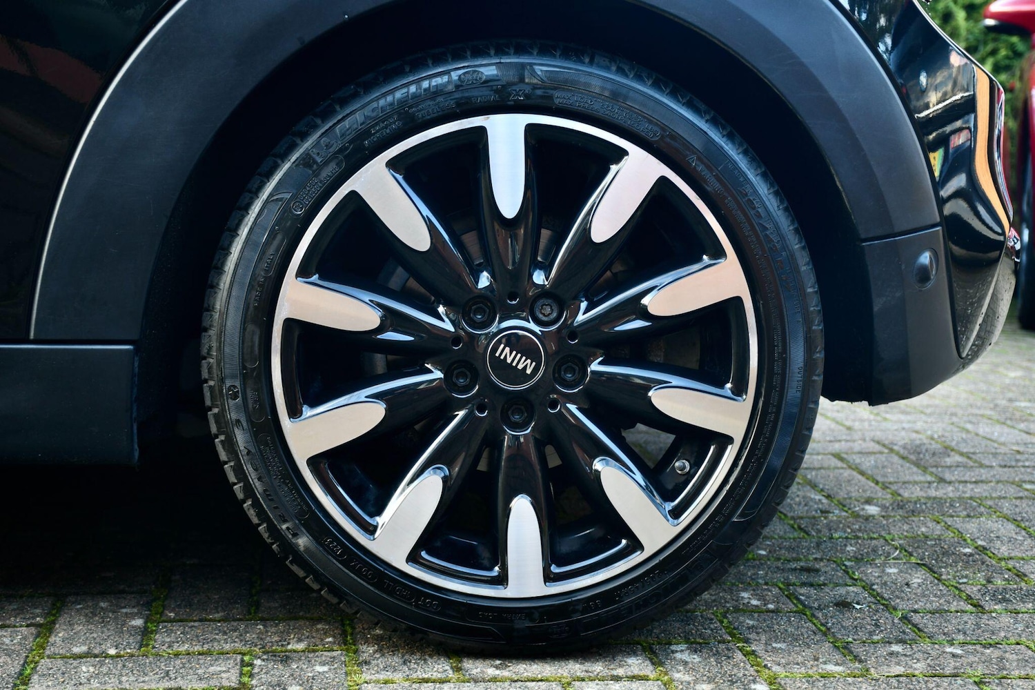 Used MINI Convertible 2019 for sale - 77590046: Photo 21