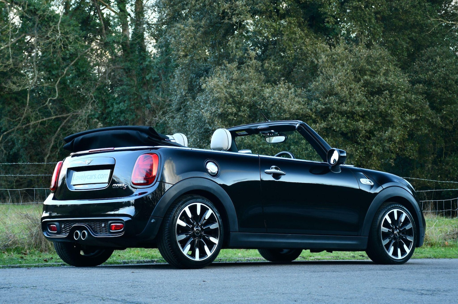 Used MINI Convertible 2019 for sale - 77590046: Photo 43