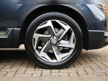 Used Honda CR-V 2018 for sale - 77808777: Photo