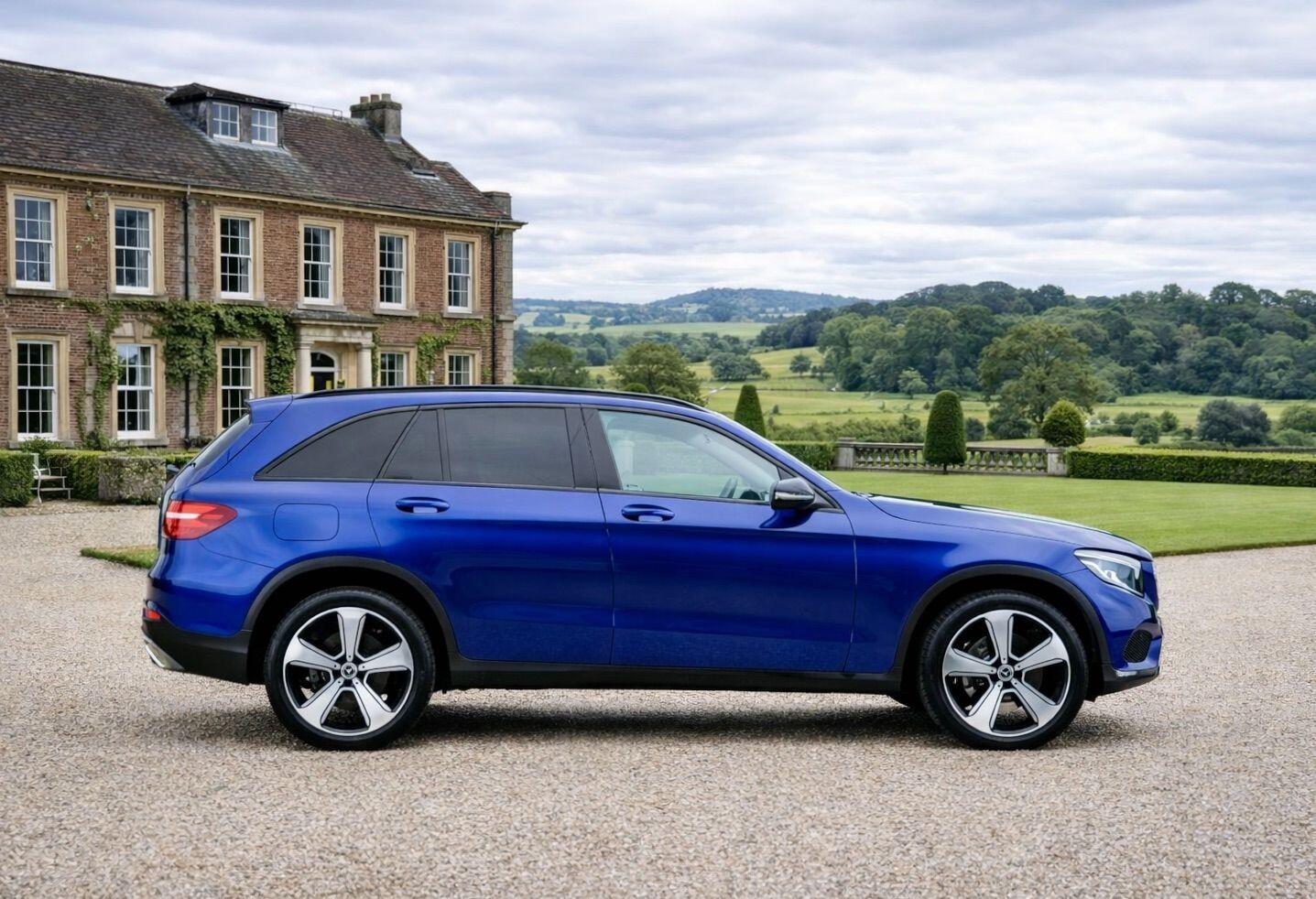 Used Mercedes-Benz GLC 2018 for sale - 77882558: Photo 2