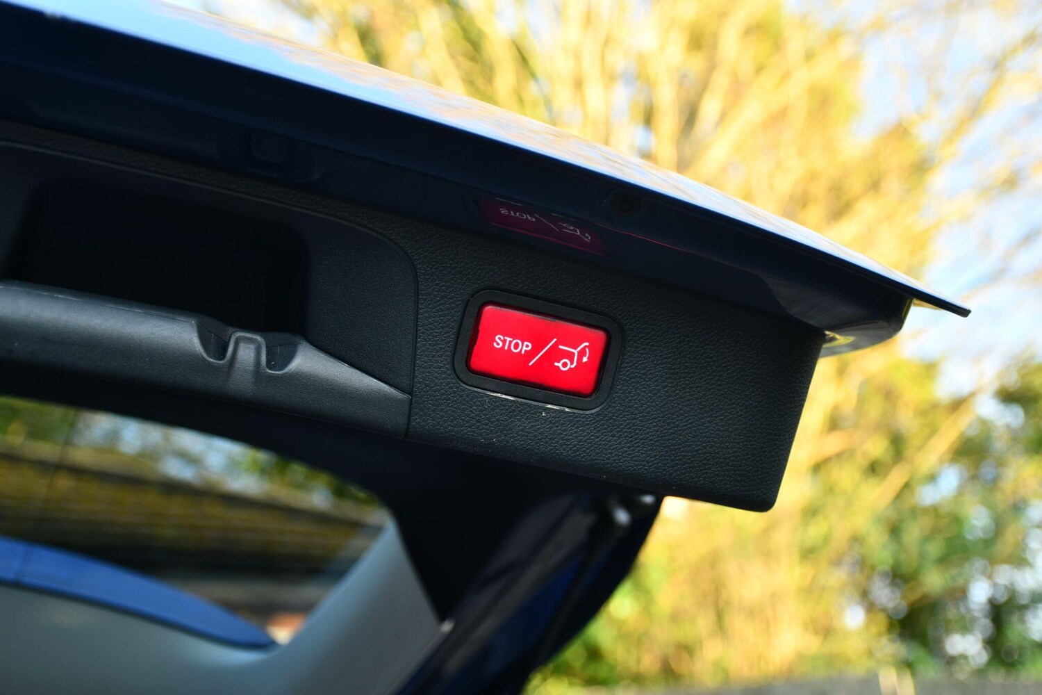 Used Mercedes-Benz GLC 2018 for sale - 77882558: Photo 27