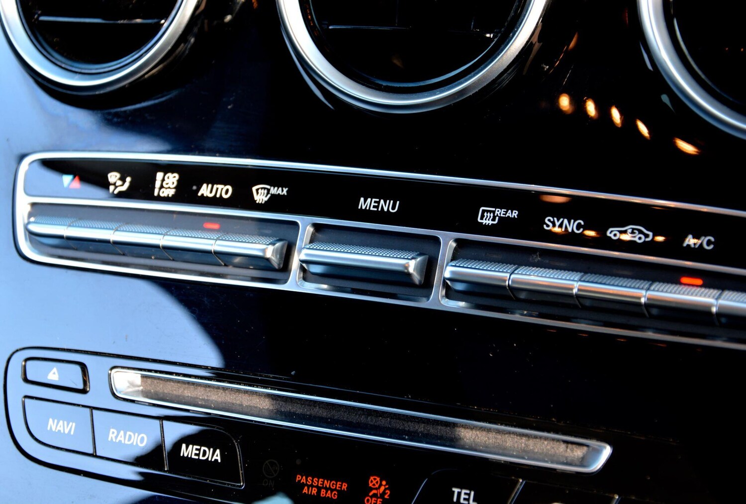 Used Mercedes-Benz GLC 2018 for sale - 77882558: Photo 28