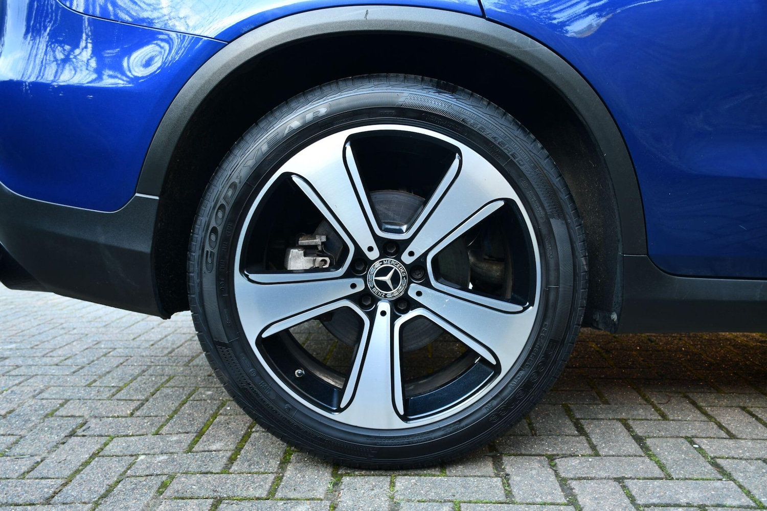 Used Mercedes-Benz GLC 2018 for sale - 77882558: Photo 3