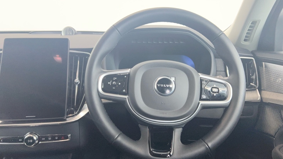 Used Volvo XC90 2025 for sale - 77281139: Photo 10