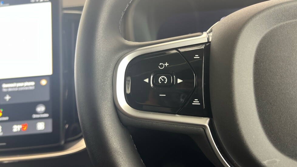 Used Volvo XC90 2025 for sale - 77281139: Photo 21