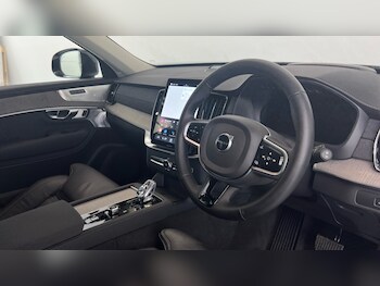 Used Volvo XC90 2025 for sale - 77281139: Photo