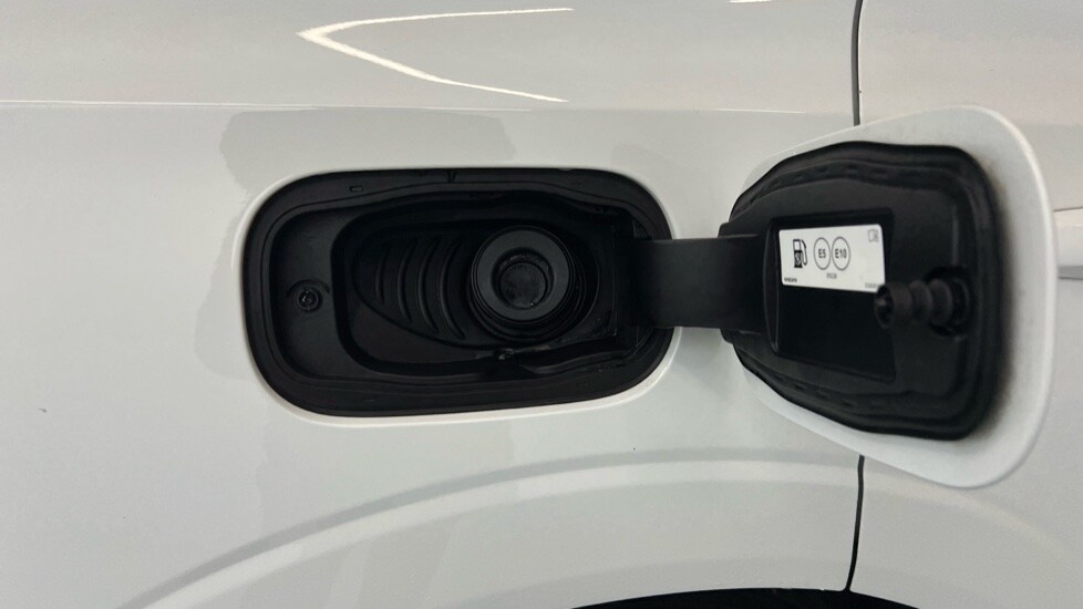 Used Volvo XC60 2021 for sale - 77627486: Photo 16