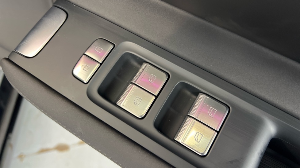 Used Polestar Polestar 4 2026 for sale - 78108479: Photo 39