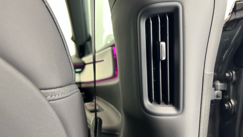 Used Polestar Polestar 4 2026 for sale - 78108479: Photo 65