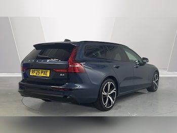 Used Volvo V60 2025 for sale - 78827969: Photo