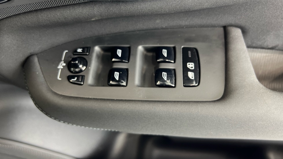 Used Volvo XC90 2025 for sale - 77239464: Photo 24