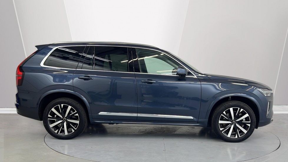 Used Volvo XC90 2025 for sale - 77239464: Photo 3