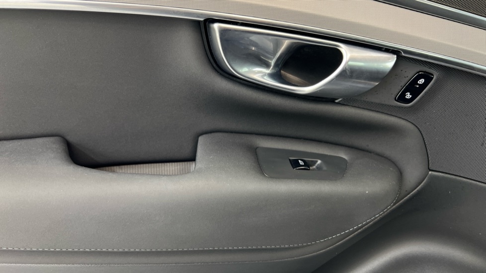 Used Volvo XC90 2025 for sale - 77239464: Photo 40