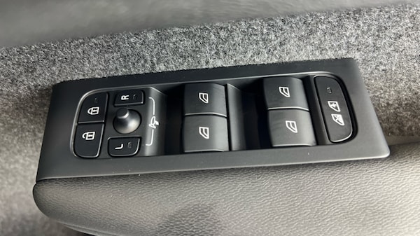 Used Volvo XC40 2022 for sale - 76208717: Photo 24