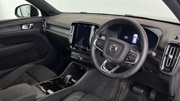 Used Volvo XC40 2022 for sale - 76208717: Photo 4