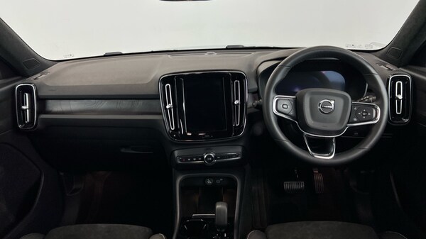 Used Volvo XC40 2022 for sale - 76208717: Photo 5