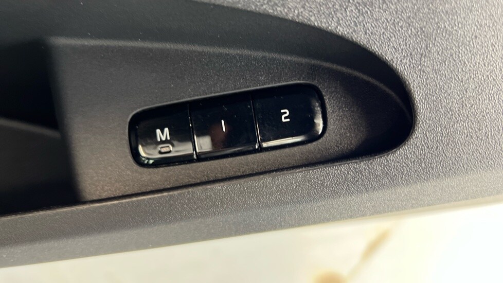 Used Polestar Polestar 2 2025 for sale - 77826465: Photo 39