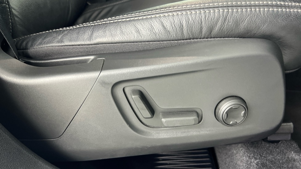 Used Volvo XC40 2022 for sale - 77634618: Photo 30