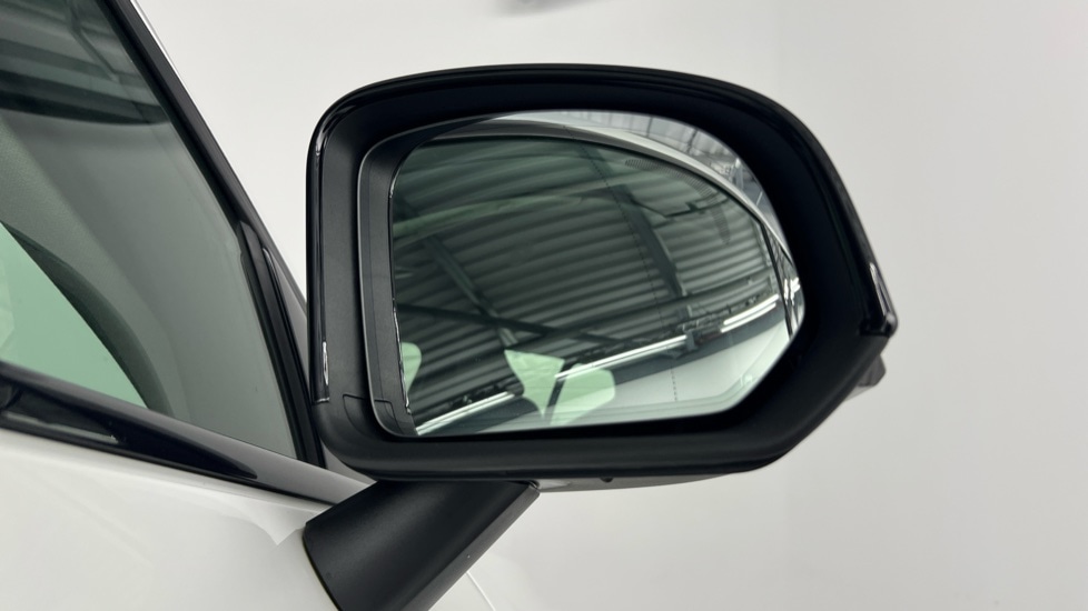 Used Volvo XC40 2022 for sale - 77634618: Photo 32