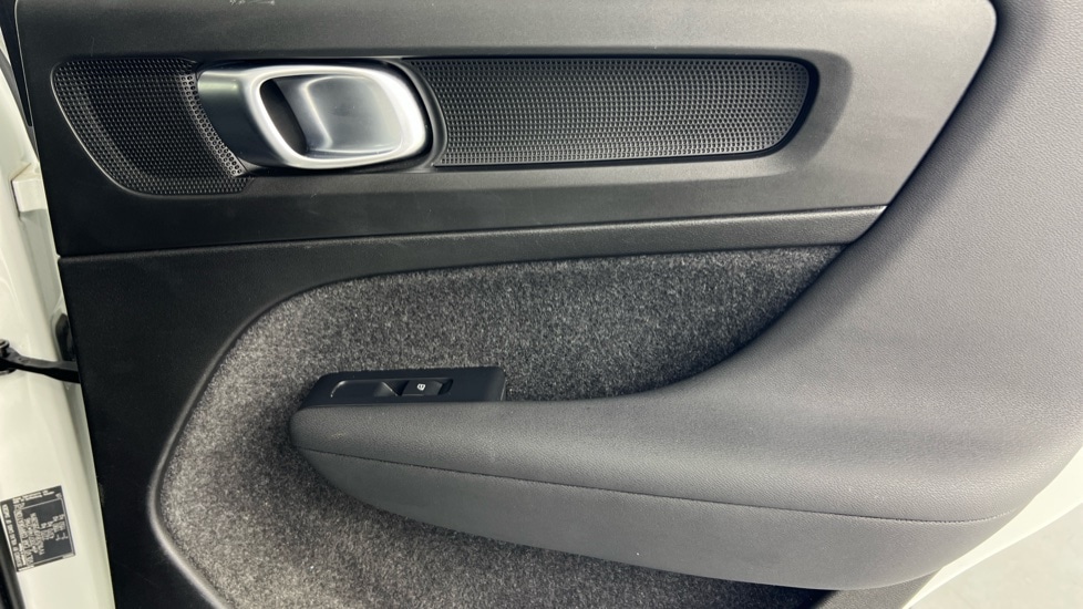 Used Volvo XC40 2022 for sale - 77634618: Photo 55